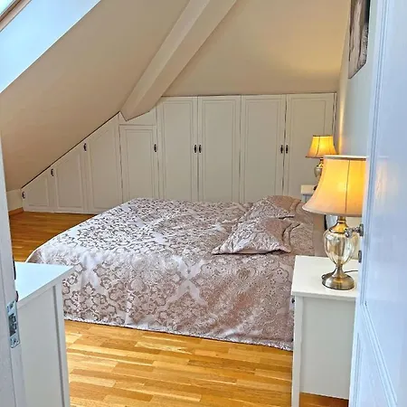 Old Town Lux Apartment