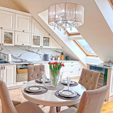 Old Town Lux Apartment *